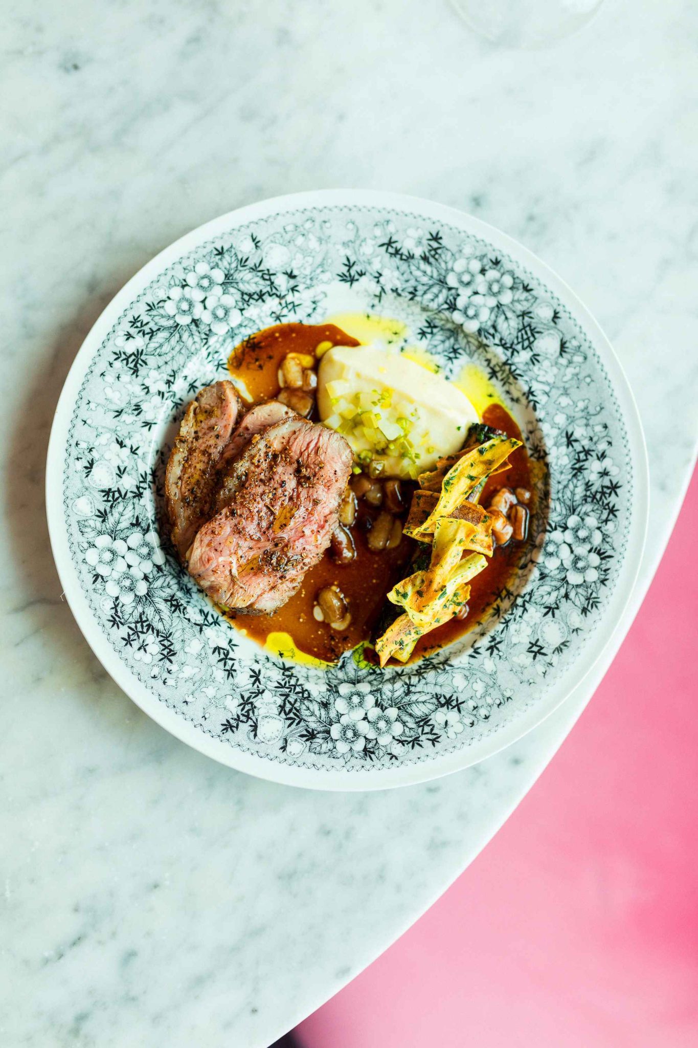 Ranskalainen Ravintola Ja Baari Helsinki Keskusta Ch ri Ch ri Ranskalainen Ravintola Ja Baari Helsinki Keskusta Ch ri Ch ri